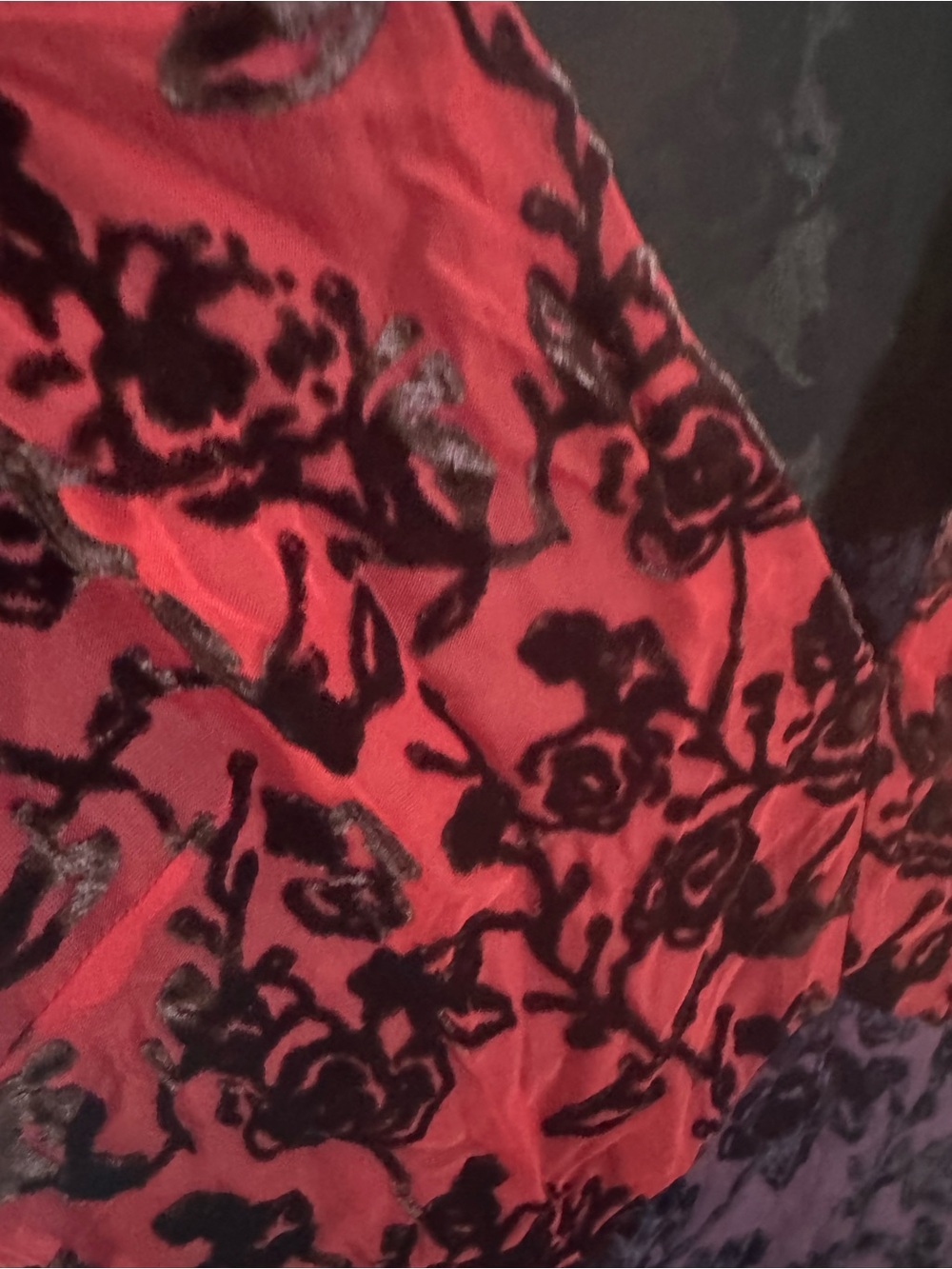 Sleeveless V-Neck Burgundy and Black Floral Evening Gown - Picture 6 of 10